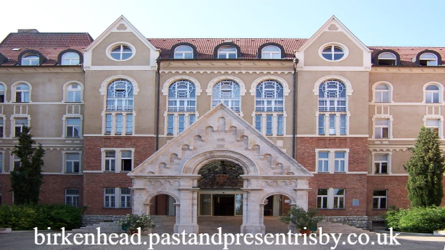 4 Universitas Bergengsi di Hungaria Yang Harus Kamu Tahu